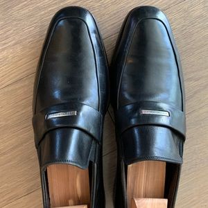 Bruno Magli black loafers